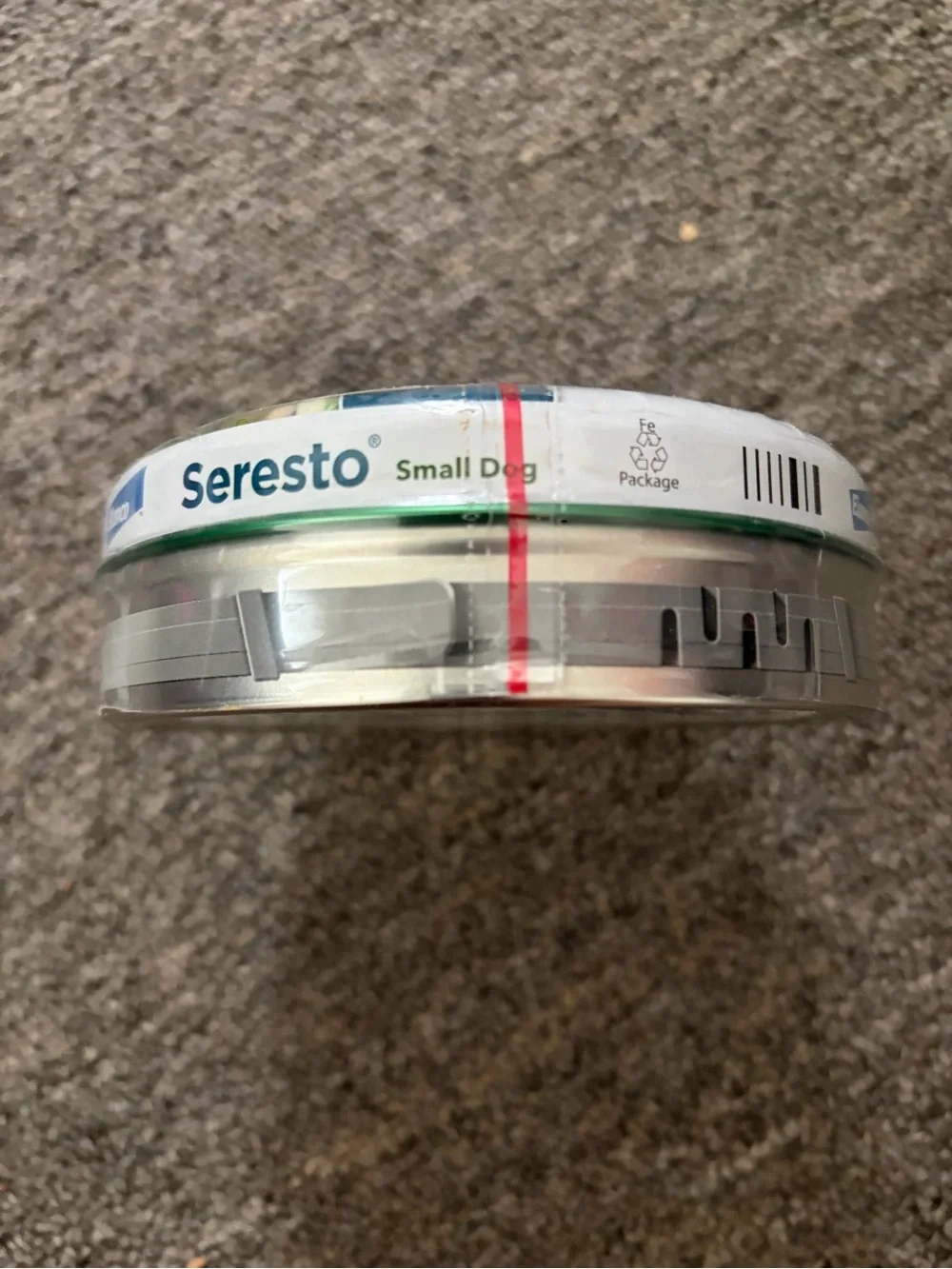 New & Sealed Seresto Small Dog Flea/Tick Collar